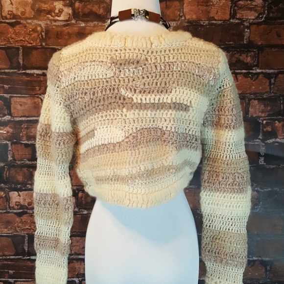 LAST CHANCE! CLOSET CLOSING! Anthropologie shrug sweater neutral cream tan XS - Picture 7 of 8